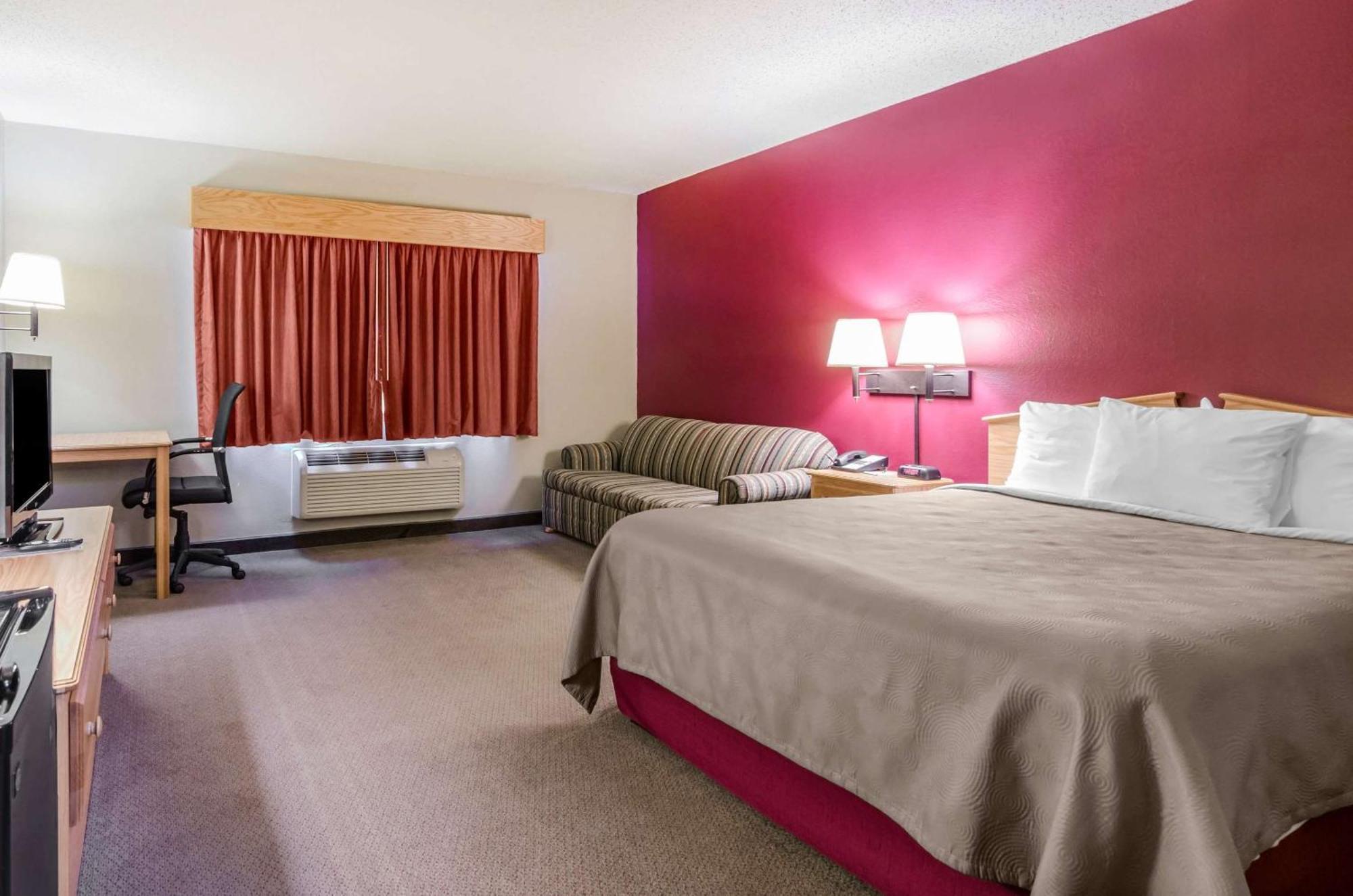 Rodeway Inn Hesston Luaran gambar