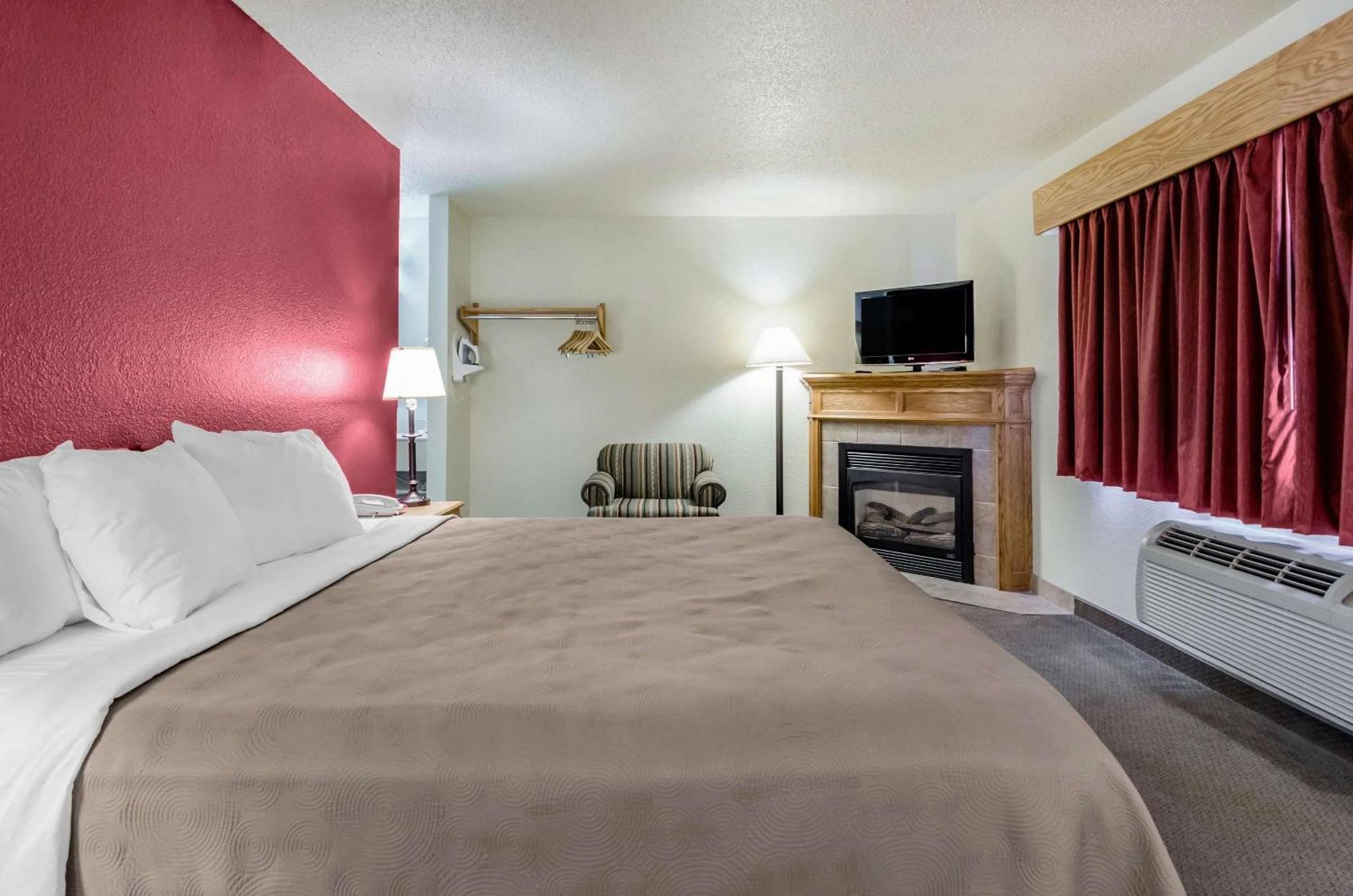 Rodeway Inn Hesston Luaran gambar
