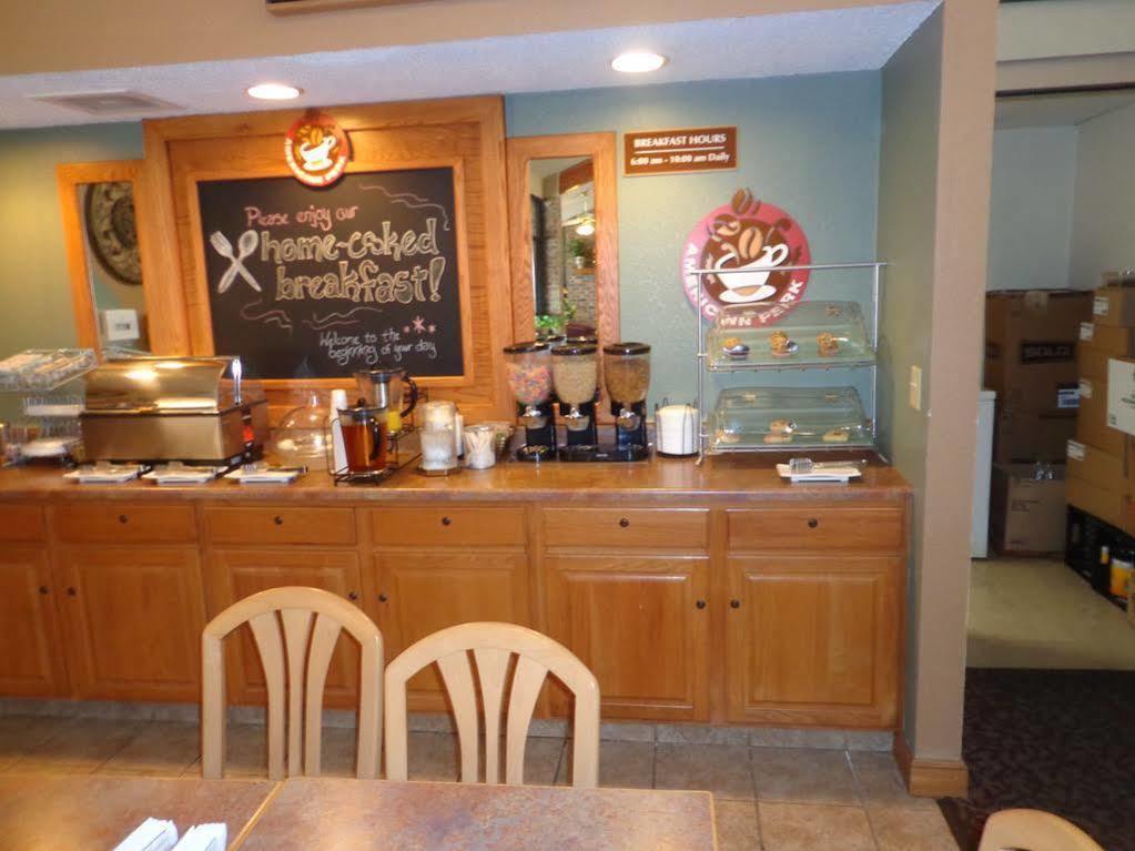 Rodeway Inn Hesston Luaran gambar